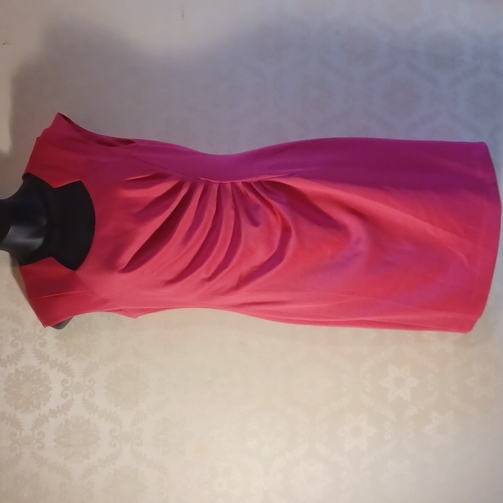 Calvin Klein Pink Evening/ event dress. Size 8. Beautiful for Spring/ summer!
